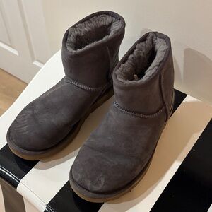 Cozy Gray Suede Ankle Boots
